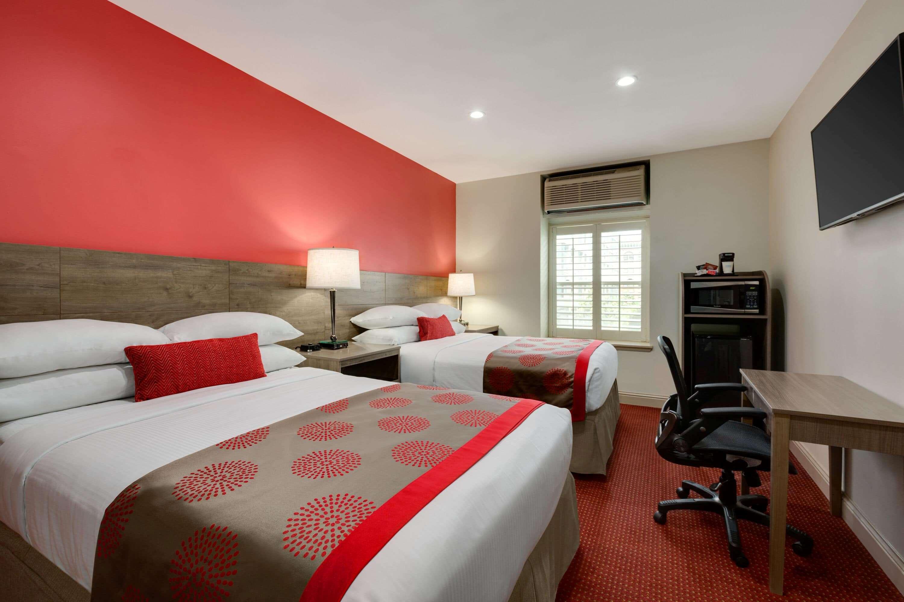 Ramada By Wyndham Oakland Downtown City Center Exterior foto