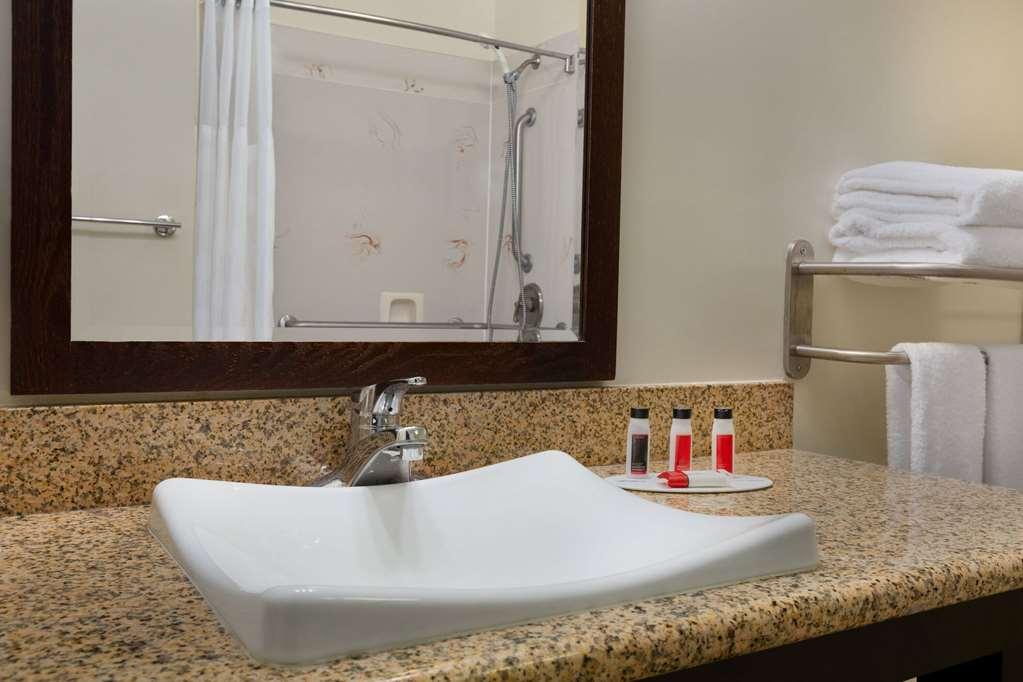 Ramada By Wyndham Oakland Downtown City Center Zimmer foto